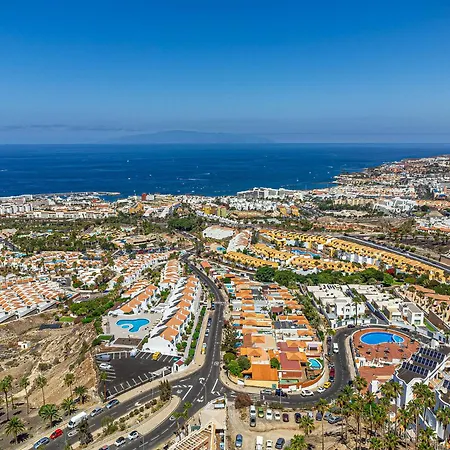 Villa Costa Adeje * אדחה