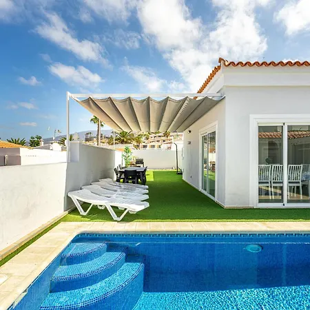 Villa Costa Adeje * אדחה