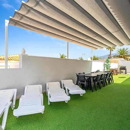 Villa Costa Adeje * אדחה